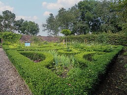 Foxholes Barn