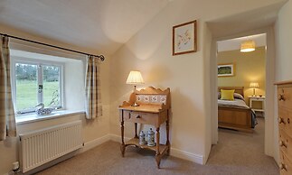 Smithy Cottage At Lindeth