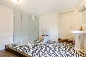 The Generals Quarters