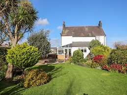 Bryngwyn - Trearddur Bay