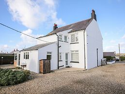 Bryngwyn - Trearddur Bay