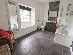 Argyle Cottage