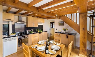 Nest Barn