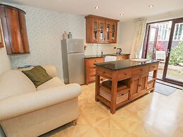 4 Arthur Terrace