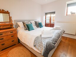 Dovecote Field House Farm