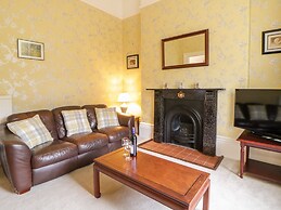Holcombe House