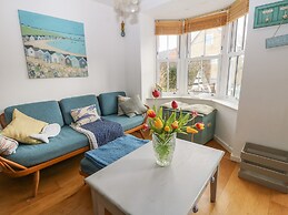2 Linden Terrace