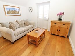 Macaw Cottages No 4