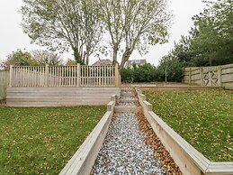 Flat 2, 38 Preston Road