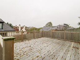 Flat 2, 38 Preston Road