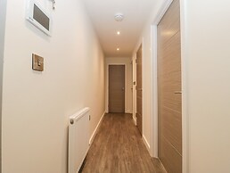 Flat 2, 38 Preston Road