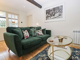 Corner Cottage