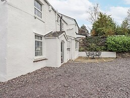 Smithy Cottage at Bowland Bridge