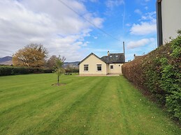 Laal Field House