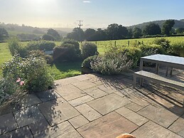 The Cosy Cowshed