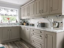 Gabby's Garden Cottage