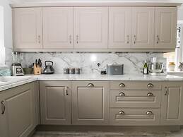 Gabby's Garden Cottage