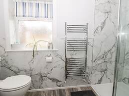 Gabby's Garden Cottage