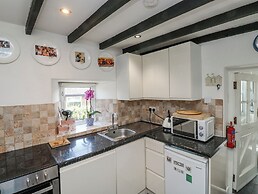 3 Rock Cottages