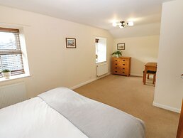 3 Eden Lodge