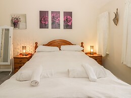 Helredale Retreat Whitby