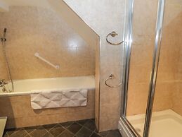 Helredale Retreat Whitby