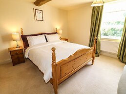 Mill Farm - The Farmhouse
