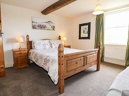 Mill Farm - The Farmhouse
