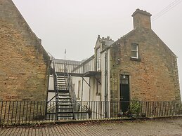 Upper West Wing Flat - Tarvit