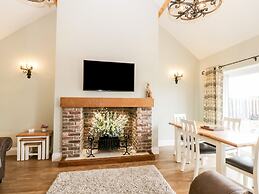 Shipswheel Cottage at Broadings Farm