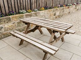Shipswheel Cottage at Broadings Farm