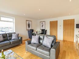 Harbourside Haven Apartment 1