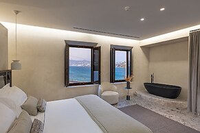 Aeonic Suites and Spa