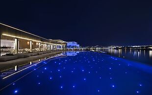 Aeonic Suites and Spa