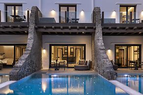 Aeonic Suites and Spa