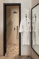 Aeonic Suites and Spa