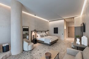 Aeonic Suites and Spa