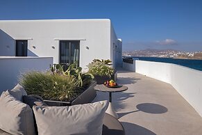 Aeonic Suites and Spa