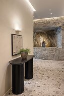 Aeonic Suites and Spa