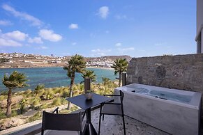 Aeonic Suites and Spa