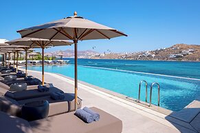 Aeonic Suites and Spa