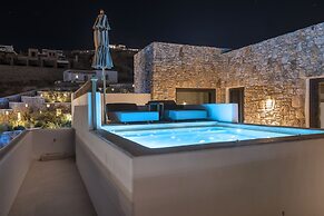 Aeonic Suites and Spa