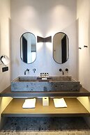 Aeonic Suites and Spa