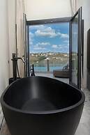 Aeonic Suites and Spa