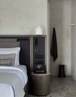 Aeonic Suites and Spa