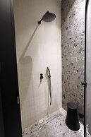 Aeonic Suites and Spa