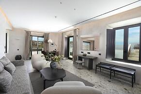 Aeonic Suites and Spa