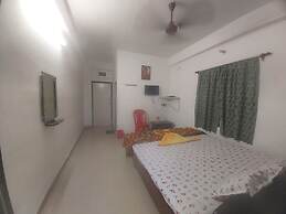 Goroomgo Sandhya Guest House Digha