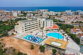Toxotis Hotel