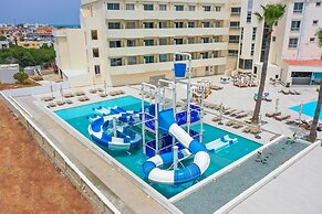 Toxotis Hotel